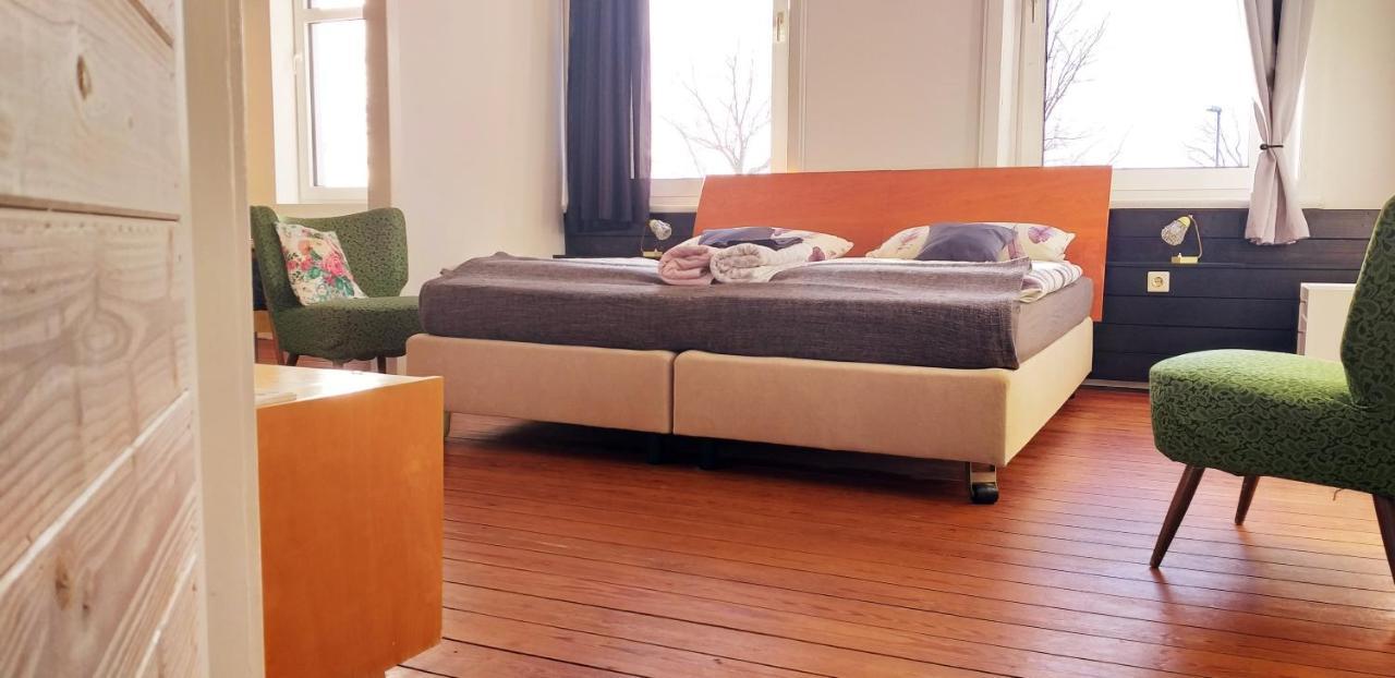 Bed and Breakfast Ahoi Wesselburenerkoog Esterno foto