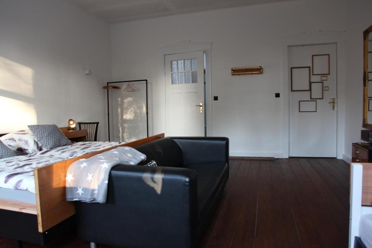 Bed and Breakfast Ahoi Wesselburenerkoog Esterno foto